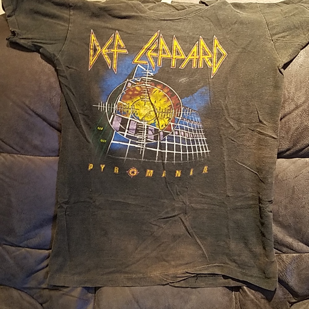 Vintage Def Leppard t-shirt 83 tour